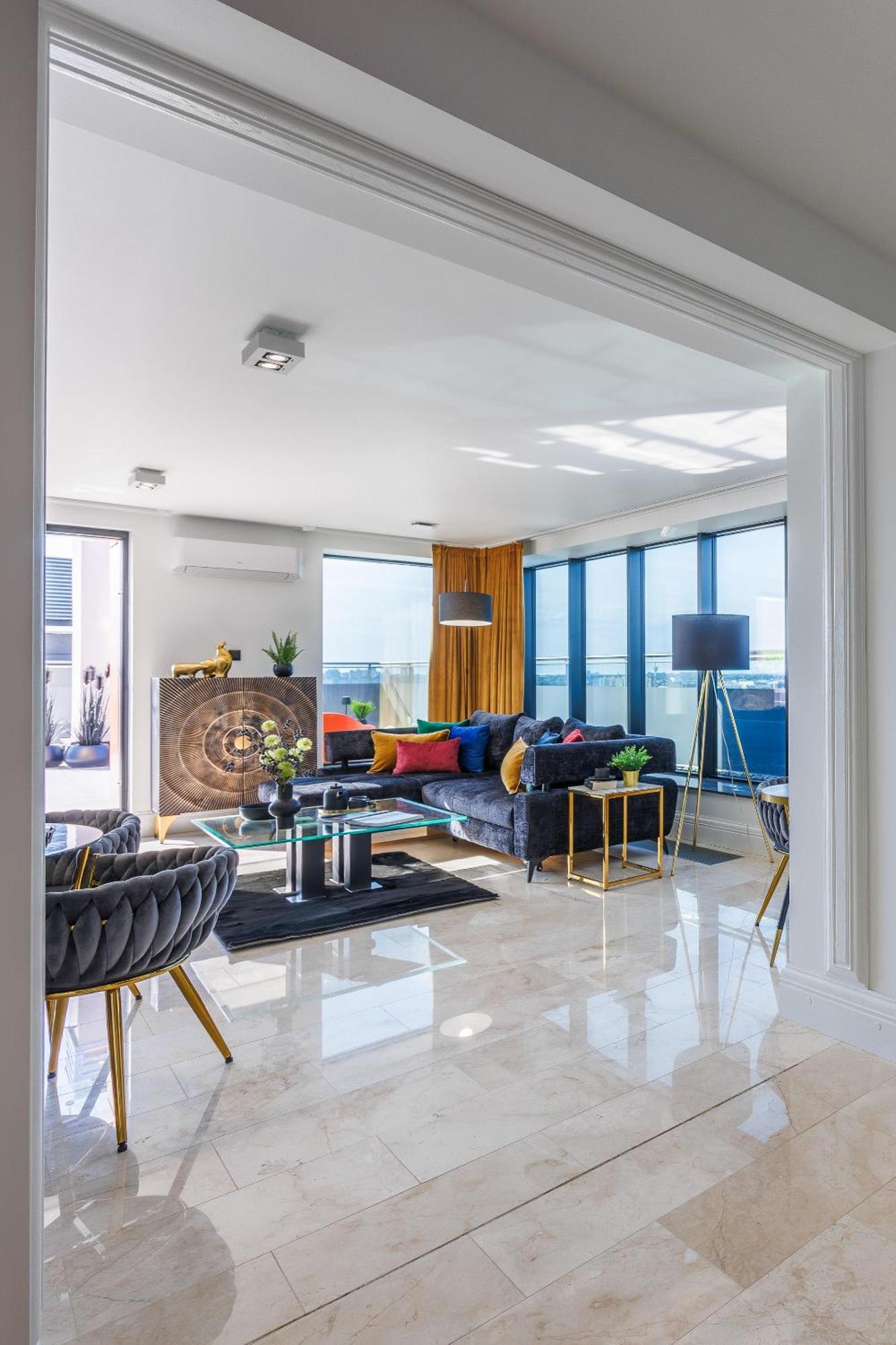 Emihouse Riverside Premium Apartments & Free Parking 热舒夫 外观 照片