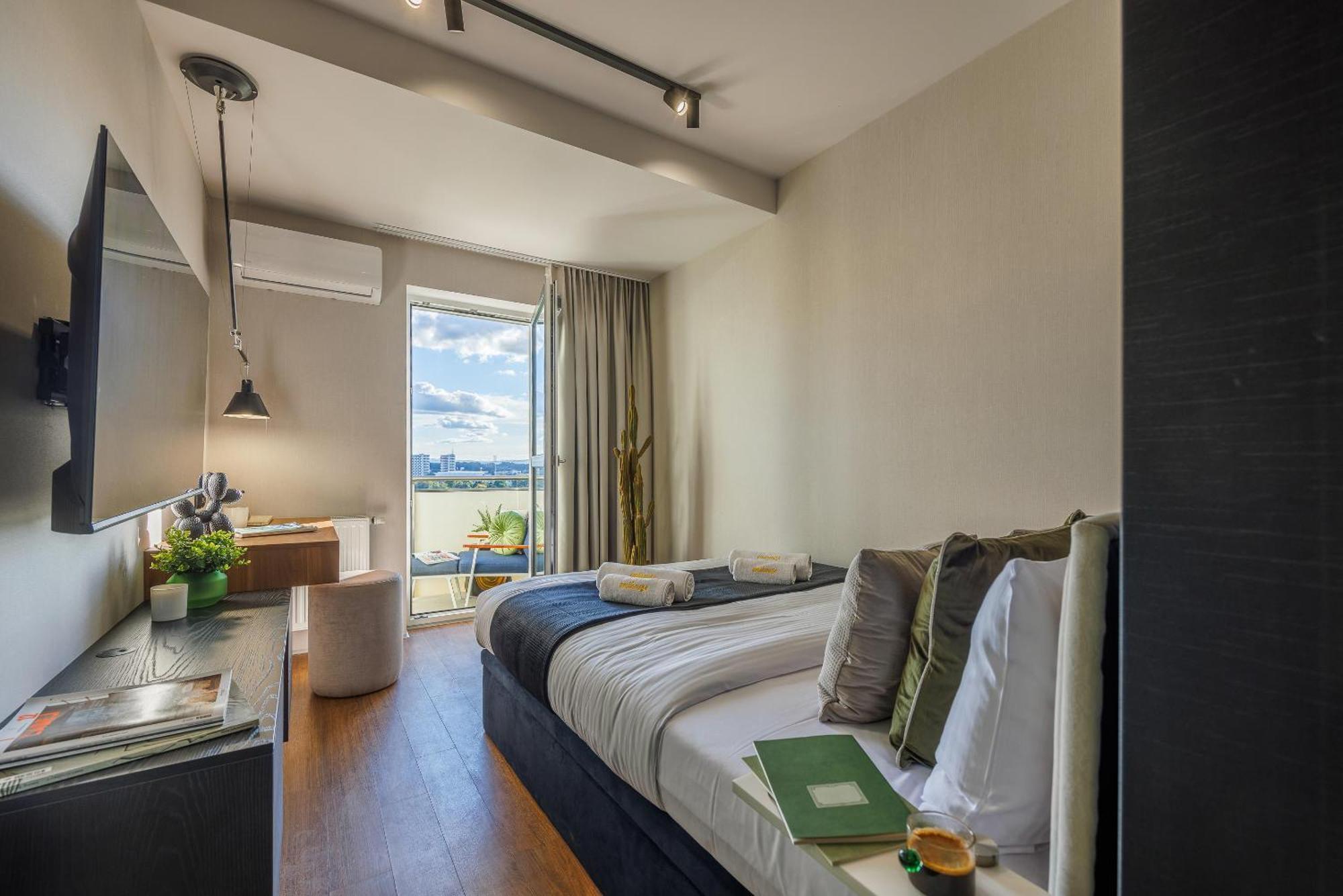 Emihouse Riverside Premium Apartments & Free Parking 热舒夫 外观 照片