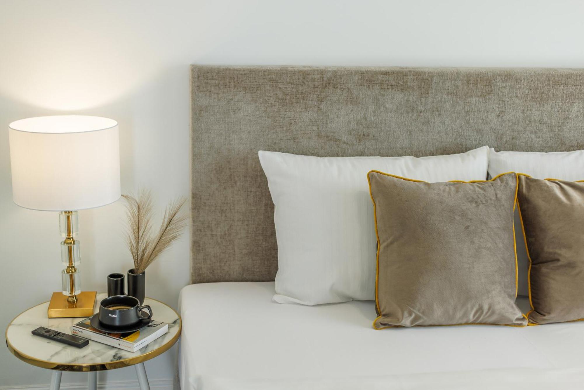 Emihouse Riverside Premium Apartments & Free Parking 热舒夫 外观 照片